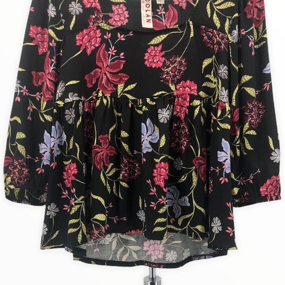 Dolan Dark Moody Floral Square Neck 3/4 Sleeve Top Blouse size Small Petite - Picture 6 of 14